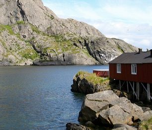 Cestovatelský podvečer nás tentokrát zavede do severního Norska a na Shetlandy