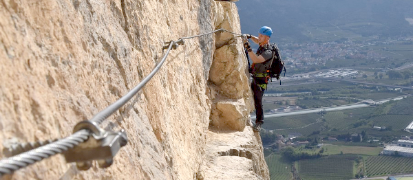 Okolí Lago di Garda je Mekkou klasického lezení, ale i rájem na Zemi pro milovníky via-ferrat