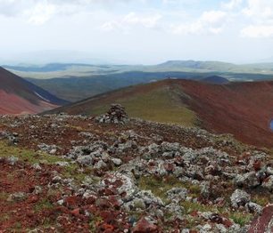 Treky v zakavkazské Arménii slibují rozlehlé pastviny a sopečné kužely i původní lesy a ruiny křesťanských památek