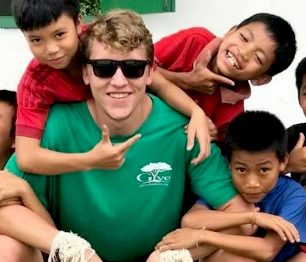 Jak najít správný projekt pro vaše dobrovolnictví v zahraničí