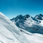 Vychutnejte si samotu a bílé ticho mezi ledovými štíty sevřených údolíček Arolly a Lötschentalu