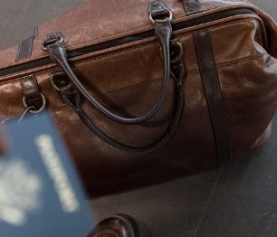 Fenomén cestování s příručním zavazadlem: jaké vybrat a jak ho zabalit?