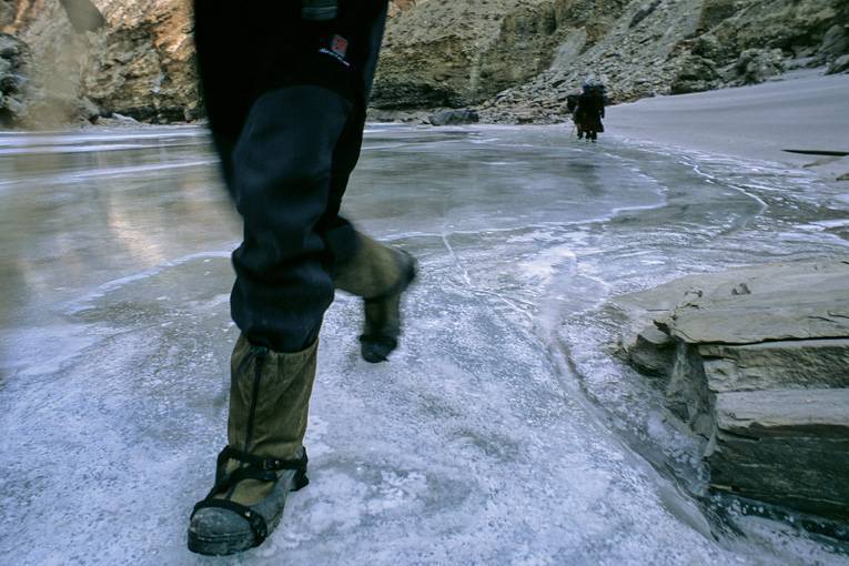 Cesta po zamrzlé řece do nitra Himálaje
