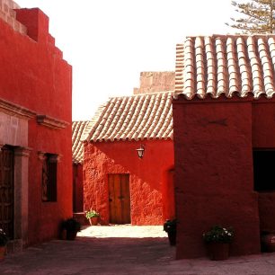 Arequipa - klášter Santa Catalina - ulička