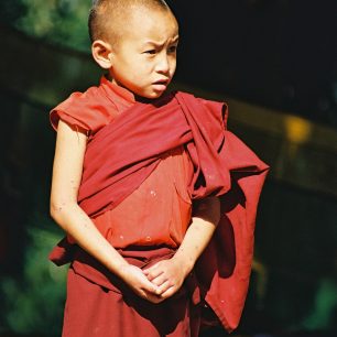 novic z kláštera Enčaj