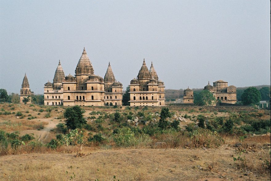 Órčha. Jeden z impozantních  paláců