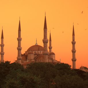 Istanbul v oparu