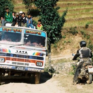 Cesta do Arunghat, Nepál