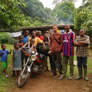 Motocykl - hlavní dopravní prostředek, Kamerun
