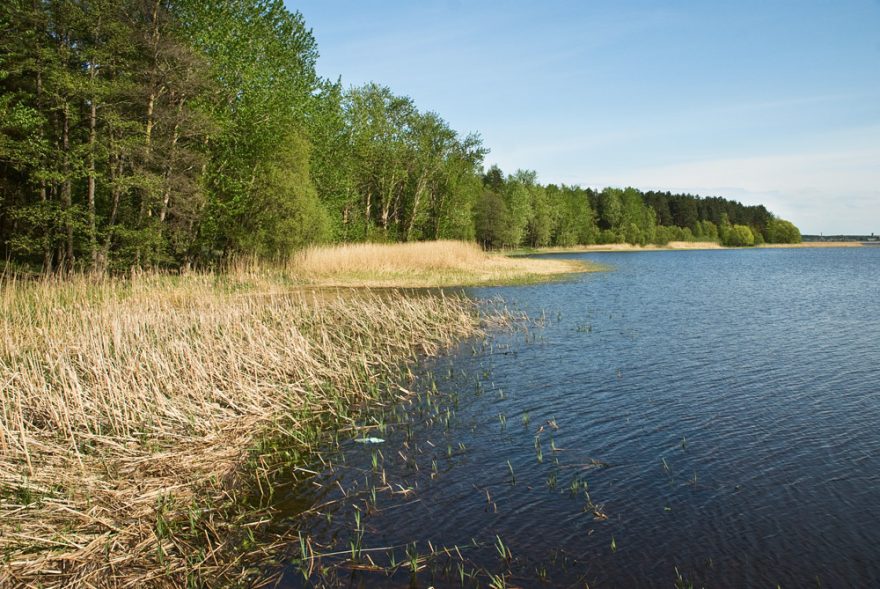 Jezero Juglas, Lotyšsko