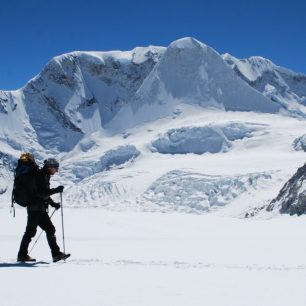 Nepál – mezi sedly Sherpani Col a West Col