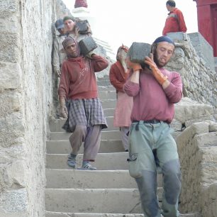 Práce v klášteře Tiksey