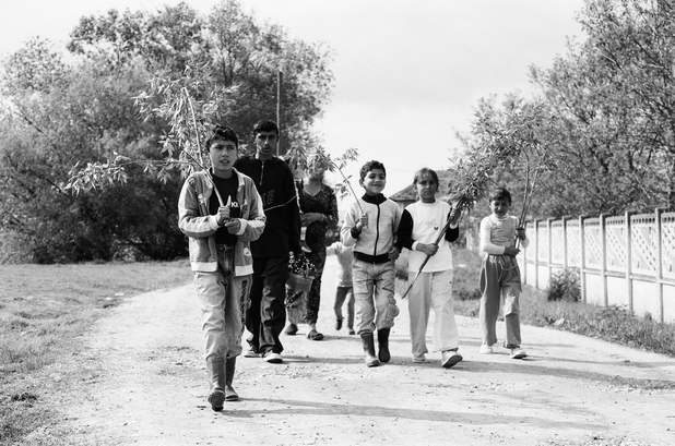 Děti z domů v romské mahale u Plementiny