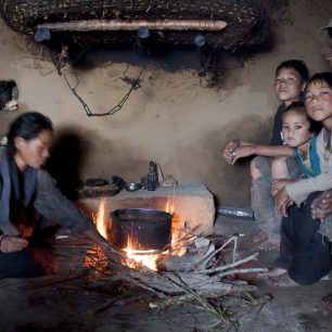 U Bibiho doma, Nepál