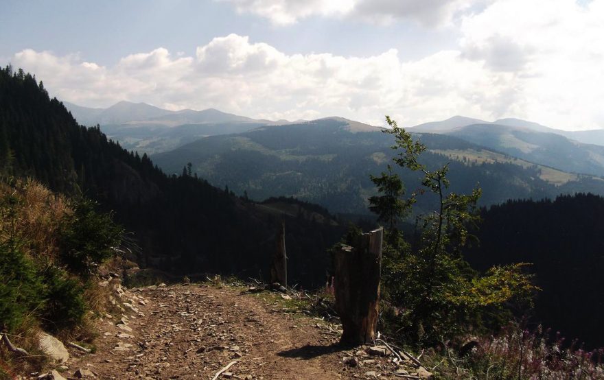 Pohled na jižní část pohoří Rodna