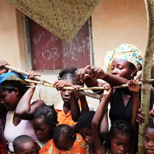 Nivunco, iniciační rituál muslimských chlapců, Mosambik