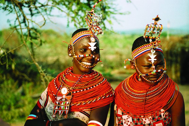I v Tanzánii žijí krásné ženy - hrdé a vždy nazdobené Masajky