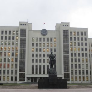 Minsk - budova parlamentu