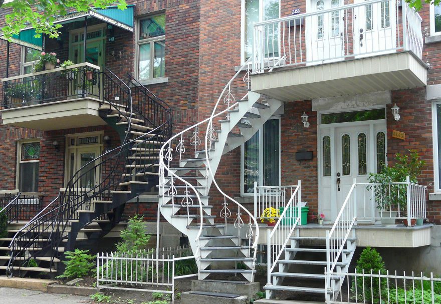 Každý po svých schodech