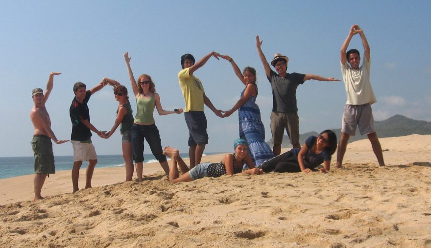 Dobrovolníci v Colole