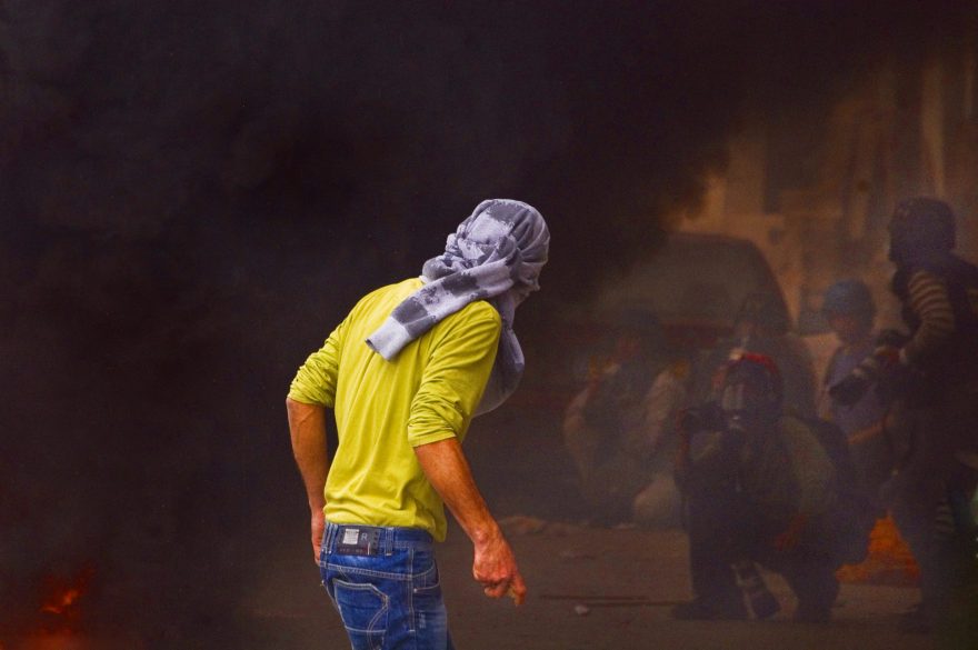 Palestinská demonstrace se často neobejde bez ohně