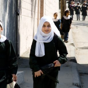 Děti můžou turistům připravit horké chvíle