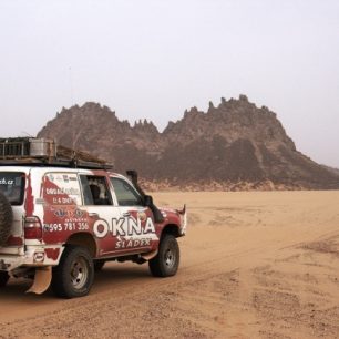 Hora zvaná Katedrála, Sahara