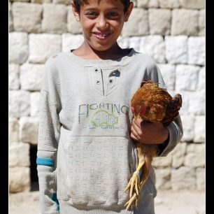 Výjimečně hodný chlapeček z vesnice u At-Tawily, Jemen