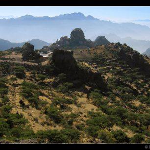 Pohoří Haraz s poutním místem Al-Chotejb, Jemen