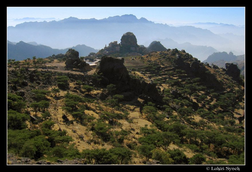 Pohoří Haraz s poutním místem Al-Chotejb, Jemen