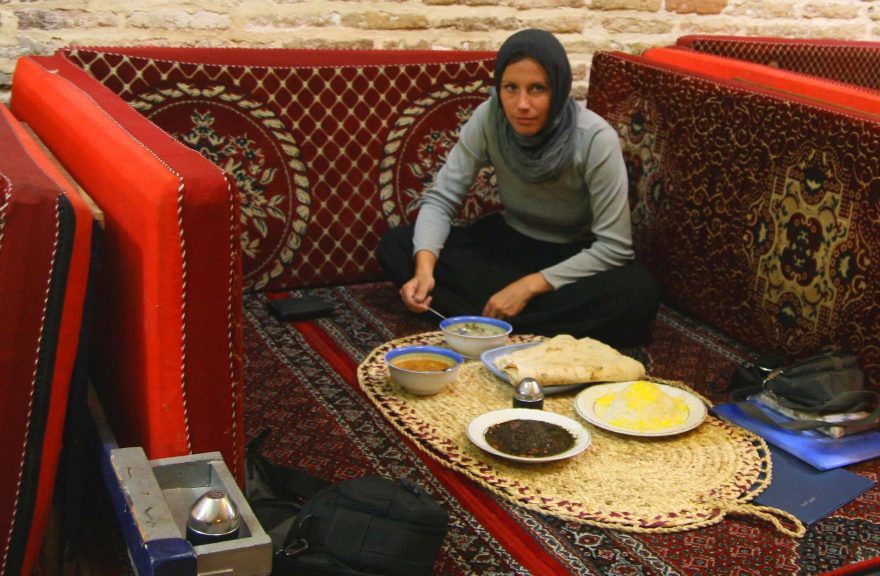 Chléb ke každému jídlu, Zanjan, Írán