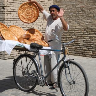 Každý chléb je unikát, Buchara, Uzbekistán