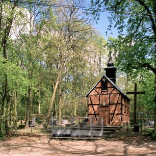 Toruň - dřevěný kostelík