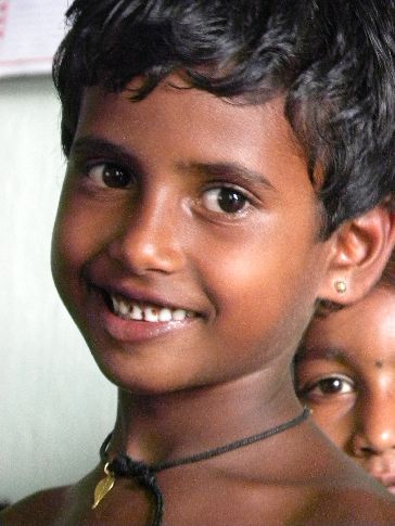 Srí Lanka, odzbrojující srílanský úsměv
