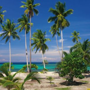 Pláže na Togianech