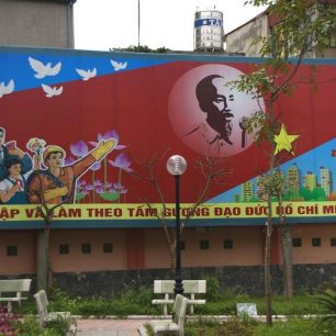 Propagandu najdete na každém rohu