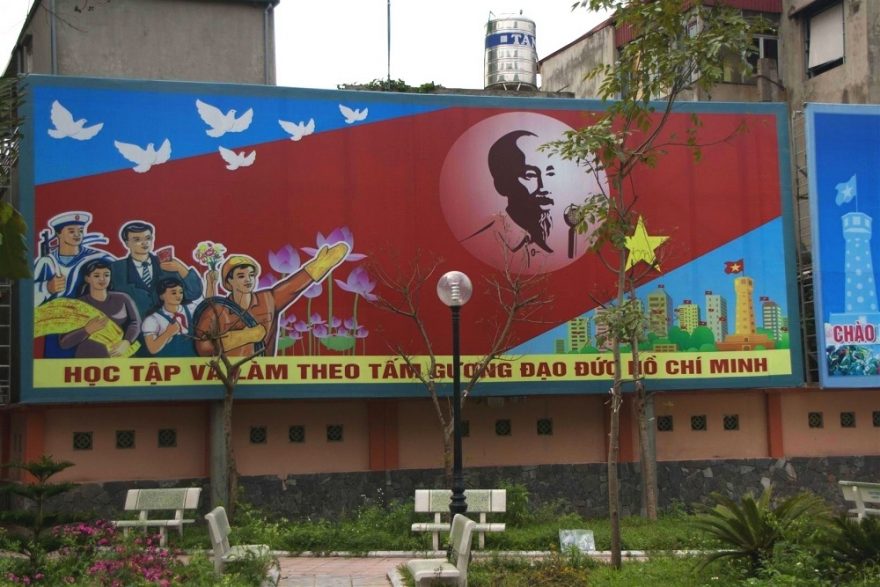 Propagandu najdete na každém rohu