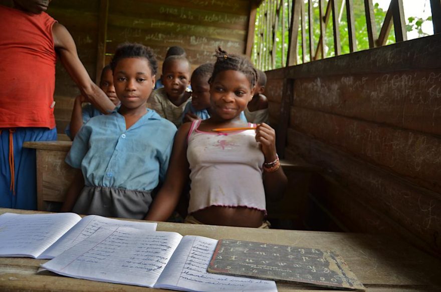 Pomáhat chce i místním lidem