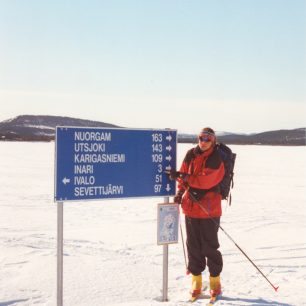 Dopravní značení na jezeru Inari