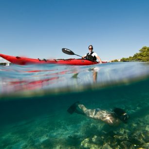 S mořskou vílou pod sekajakem