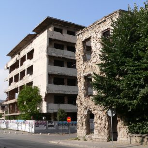 Pouliční střelnice, Mostar