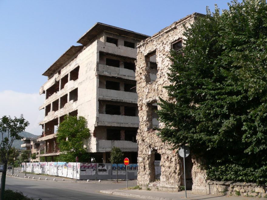 Pouliční střelnice, Mostar