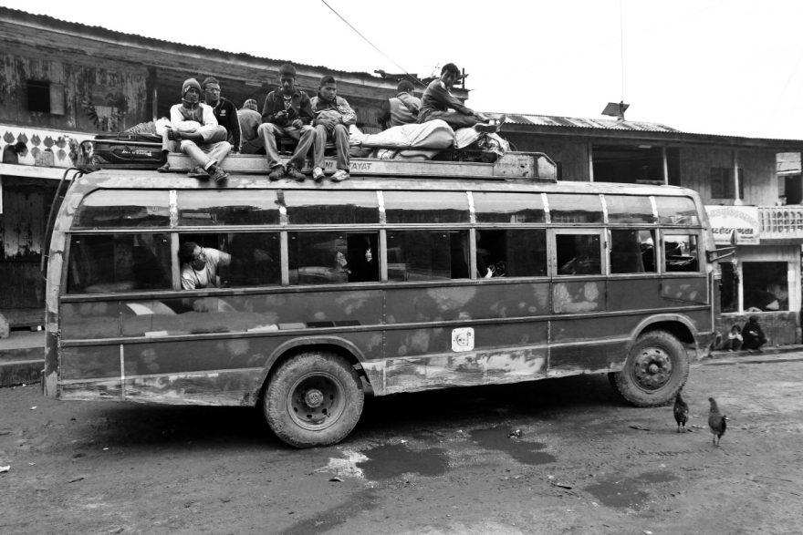 Autobus, Nepál