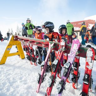 Dětská lyžařská škola na Mt. Seymour, copyright Zach Copland