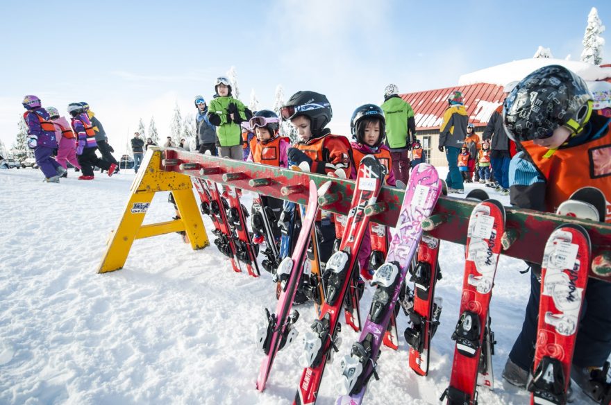 Dětská lyžařská škola na Mt. Seymour, copyright Zach Copland
