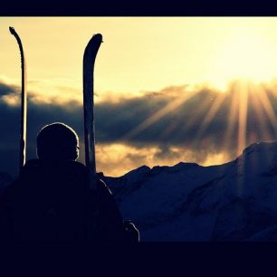 Západ slunce ze Segltindenu, Lofoty, Norsko