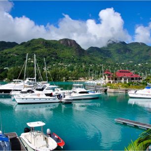 Seychely se hodí i k plachtění