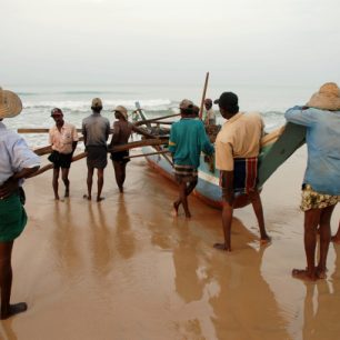 Čekání na vlnu, Srí Lanka