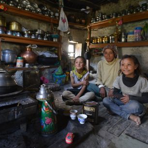 Rodina dětí, u nichž bdlí dobrovolníci