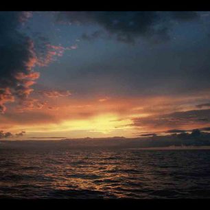 Nude je někdy neúnosná